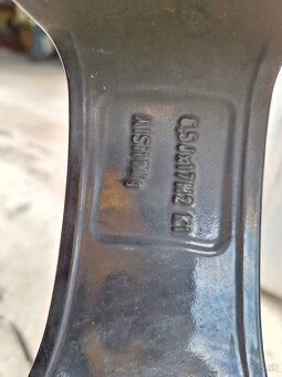 5x112 R17 215/55 - 10