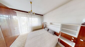 Priestranný rodinný dom – Mýtna Nová Ves - 10