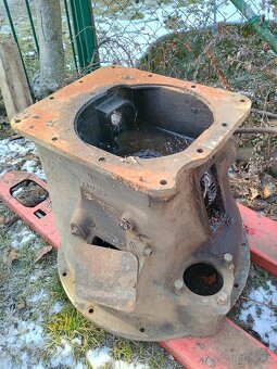 Zetor 25 Sadař - prevodovka+medzikus - 10