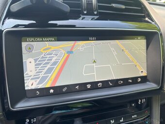 JAGUAR F-PACE 2.0D I4 240k 8 stupňový AUTOMAT - 10