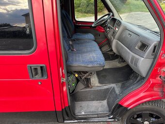 Predám PEUGEOT BOXER 2.5 TD - 9 miestna dodávka - 10