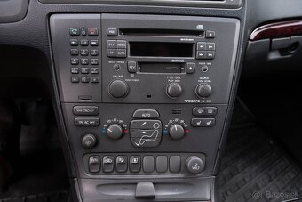 Volvo V70 2.4D kombi - 10