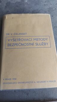 Štefánik a rôzne knižky - 10