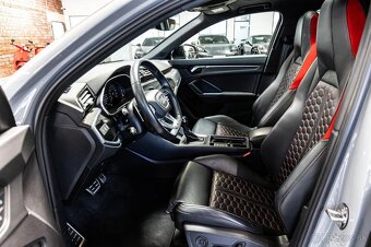 Audi RSQ3 - 10
