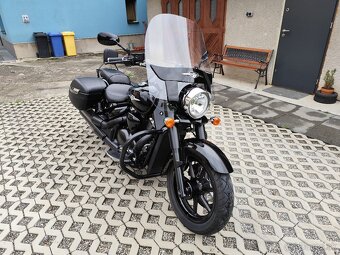 Suzuki C1500T - 10