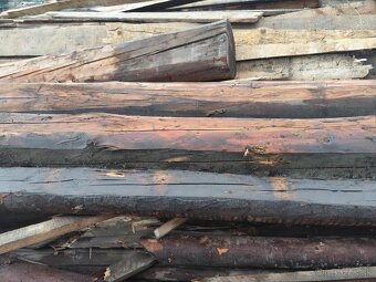 Stare dosky a hranoly - 10