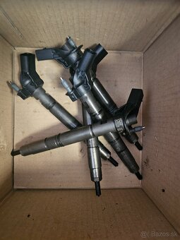VSTREKOVACE 3,0 TDI AUDI - 10