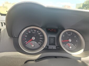 Renault Megane Cabrio 1.9 TDCi - 10