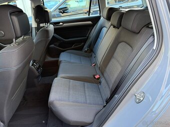 VW Passat GTE Variant 1.4 TSI 160kW DSG - záruka Autodraft - 10