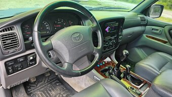 Toyota Land Cruiser 100 4.2TD MANUAL - 10