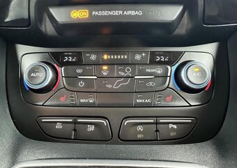 Ford Tourneo Connect 1.5TDCi TITANIUM ČR odp. DPH nafta - 10