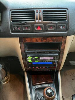 VW Bora 1.9TDI Variant NOVÁ STK - 10