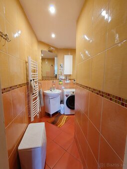 Štýlový 3-izbový byt s balkónom vo Veľkých Kapušanoch - 10