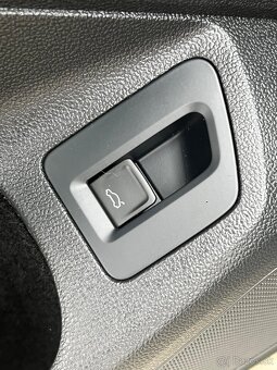 Predam VW Passat B8 2.0TDI - 10