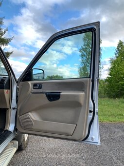 ✅Nissan Terrano II 3.0 Di 2003 - 10