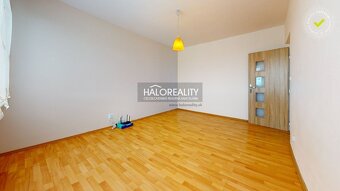 HALO reality - Predaj, štvorizbový byt Poltár, Fučíkova - EX - 10