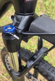 Horsky bicykel  damsky pansky ram S pneu 29 - 10