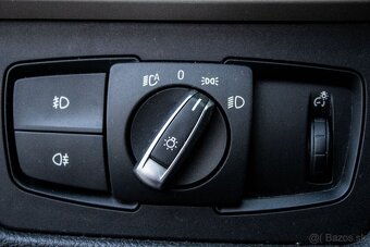 BMW Rad 3 Touring 318d F31 A/T 110kW - 10