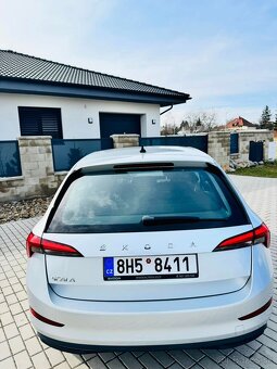 ŠKODA SCALA 1.0 TSI/70 kW AMBIENTE – TOP STAV, ODPOČET DPH - 10