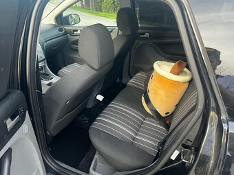 Ford Fokus mk 2 1.6 TDCi 80kw - 10