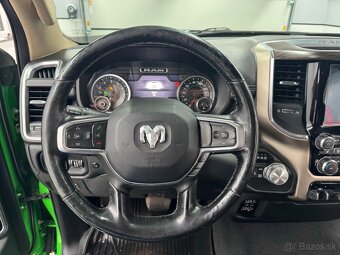 Dodge RAM 1500 Laramie Crew Cab 4x4 - 10