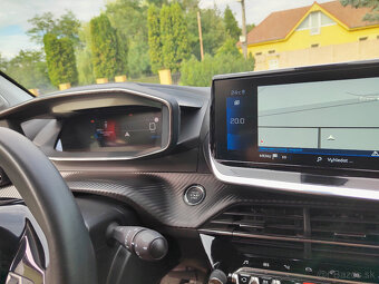 Peugeot 2008 REZERVOVANÉ - 10