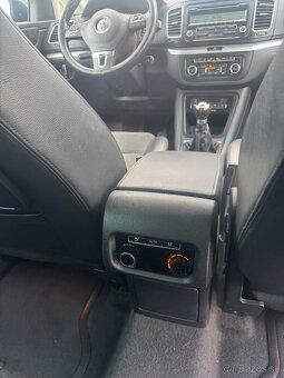 Volkswagen Sharan 2.0 TDI 103KW - 10