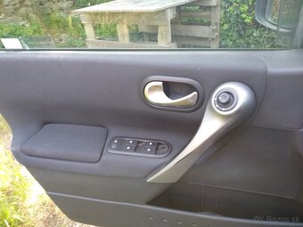 Renault megane grandtour II - 10