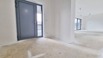 Novostavba 5-izbového rodinného domu, 156 m², Hýľov - 10