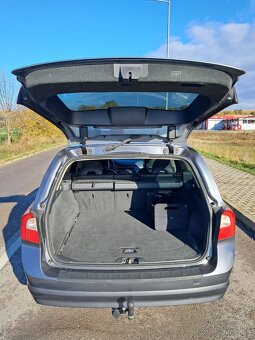 Volvo V70 D5 12/2008 výkon 136KW - 10