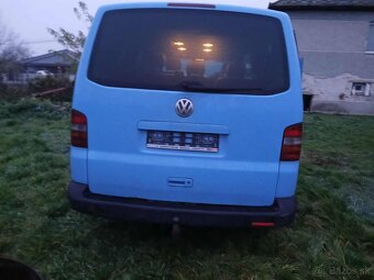Volkswagen Transporter T5 multivan - 10