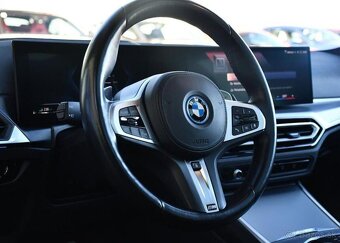 BMW Řada 3 330e xD M-SPORT H/K HUD PANOR. 215 kw - 10