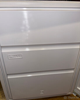 Predám chladničku WHIRLPOOL ART 494/A++ - 10