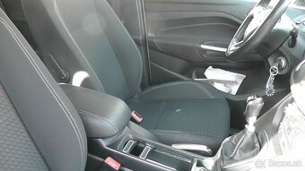 Ford C-Max - 10