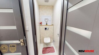 Priestranný a zariadený 2i byt po rekonštrukcii s veľkým bal - 10