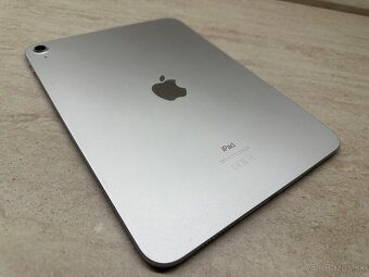 Apple iPad 10.9 (2022) 256GB Wi-Fi Silver, záruka - 10
