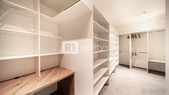 BlueWave Apartments FOR RENT jedinečný, zariadený, luxusný b - 10