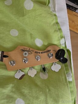 Predám jazz bass fender - 10
