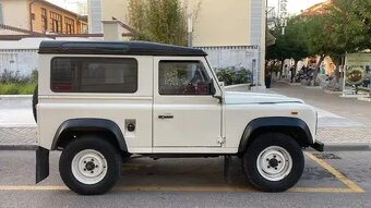 Predám Land Rover Defender 2,5 TD - 10