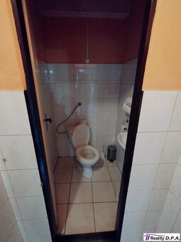 Na predaj podnikateľský objekt Turany - v centre mesta - 10