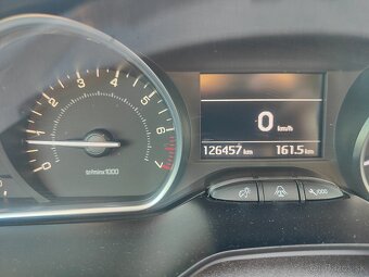 Peugeot 2008 1,2 VTi 2014 126 tis km - 10