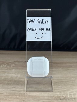 NOVÉ Apple AirPods 4 - 10