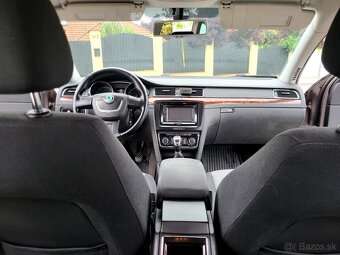Škoda Superb combi 2.0 TDI Elegance R.V.2011 - 10