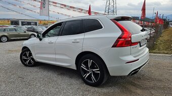 Volvo XC60 T5 R-Design AWD A/T - 10