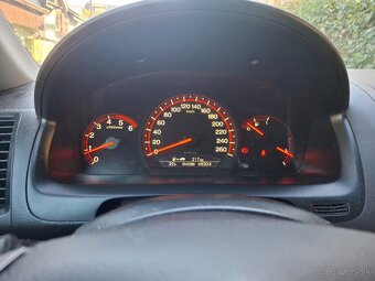 Honda Accord Tourer 2.2 i-ctdi - 10