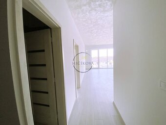 Dvojizbový byt s terasou 11,59 m2 v meste Galanta - 10