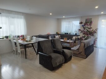 Predame 4-izbovy bungalov - 10