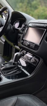 Volkswagen Touareg - 10