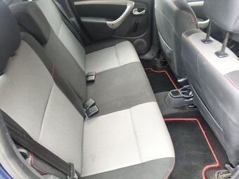 Dacia Duster 1.5dci 81kw 4x4 - 10