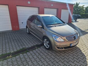 Mercedes Benz B trieda - 10